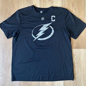 Fanatics NHL Steven Stamkos #91 Tampa Bay Lightning Captain Tee | XL Black